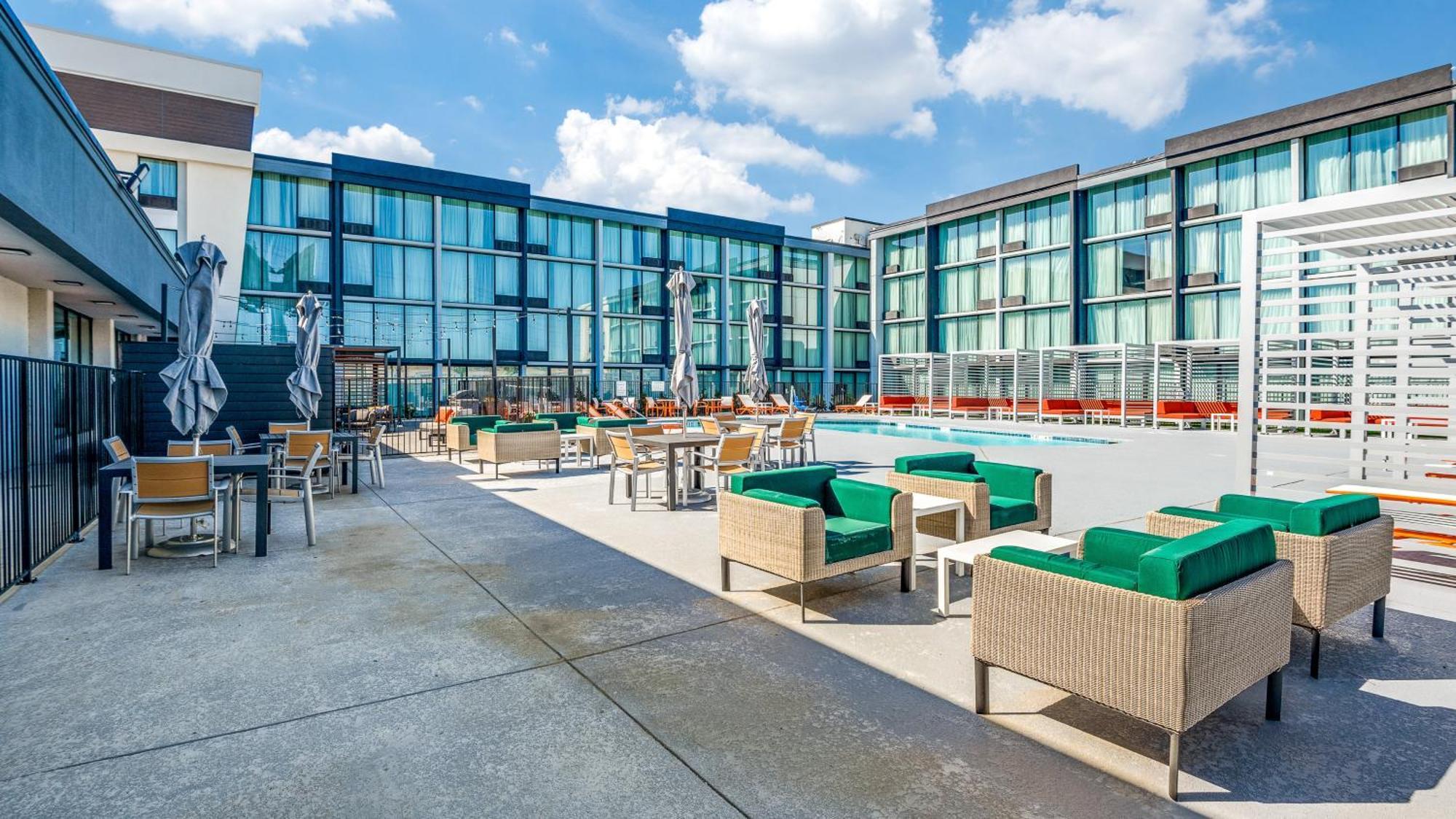 Holiday Inn Dallas Market Ctr Love Field By Ihg Экстерьер фото
